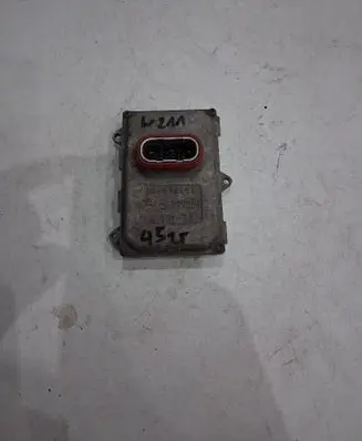 Mercedes-Benz E W211 Xenon control unit/module 5DF008704