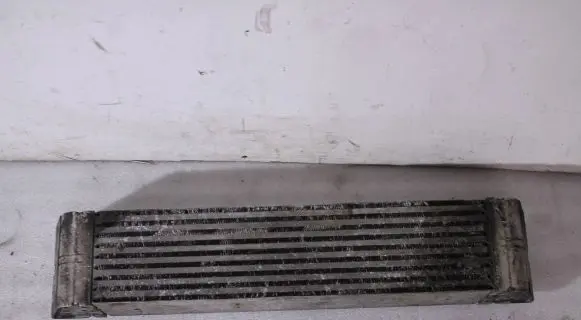 BMW 7 E65 E66 Intercooler radiator 17517790846 A8632