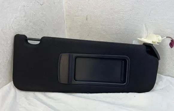 Sun visor