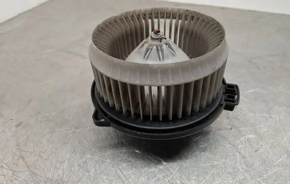 Honda CR-V Heater fan/blower 1940001610