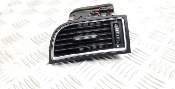 Skoda Superb B6 (3T) Dashboard side air vent grill/cover trim 3T0819701