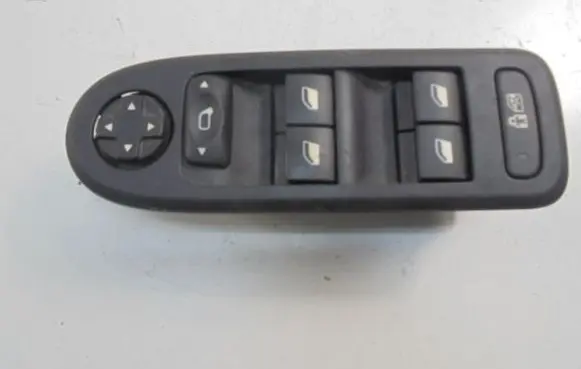 Citroen C5 Electric window control switch 96662118ZD