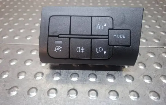 Fiat Ducato Other switches/knobs/shifts 735586084