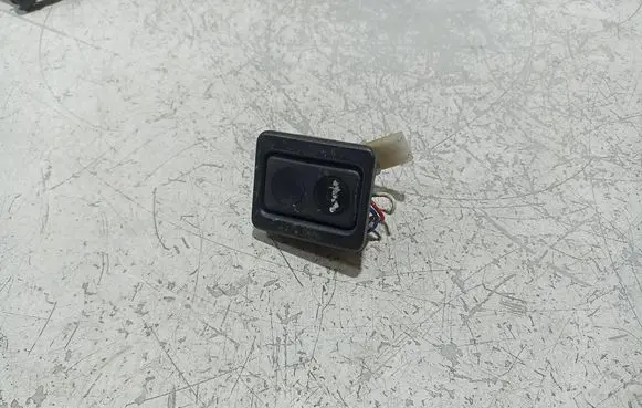 Porsche 968 Tailgate opening switch 477867185B