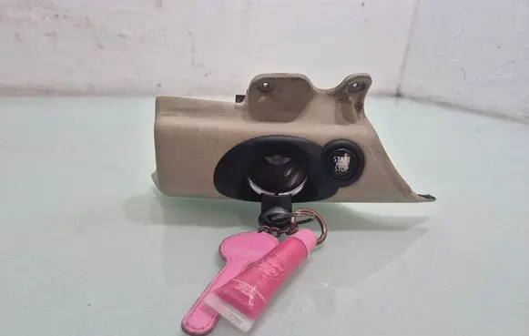 Mini One - Cooper Coupe R56 Ignition lock 9231739
