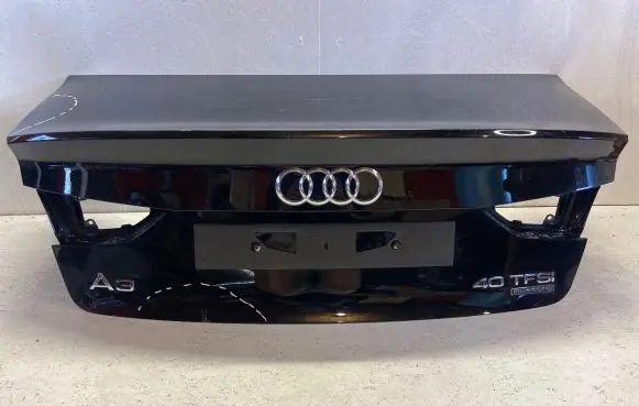 Audi A3 S3 8V Tailgate/trunk/boot lid 8V5827337a