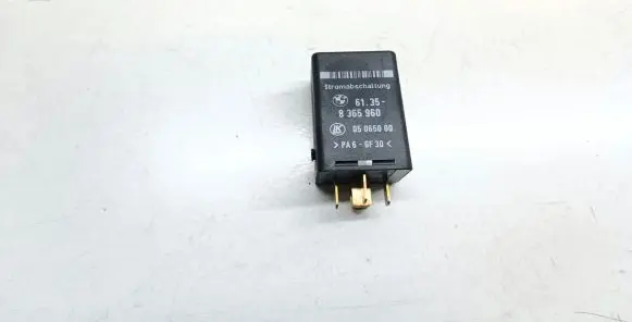BMW 5 E39 Other relay 8365960 61358365960
