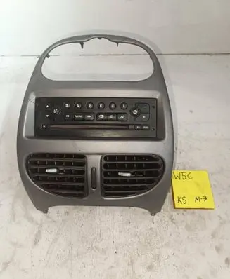 Peugeot 206 Radio/GPS head unit trim PSARCD10002