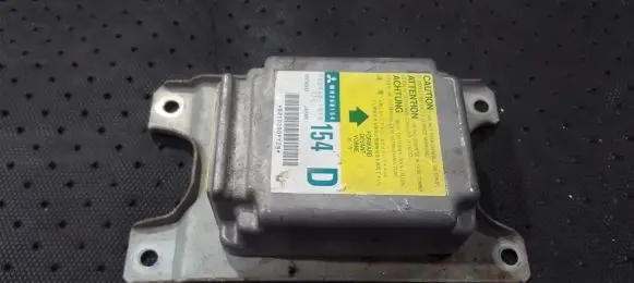 Mitsubishi Space Wagon Airbag control unit/module MR268154 152300-1020