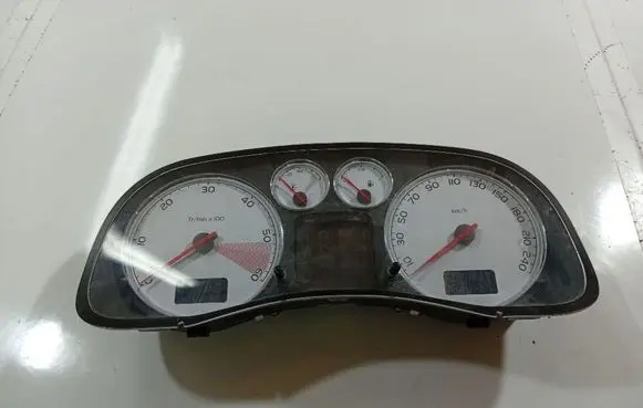 Peugeot 307 Speedometer (instrument cluster) P9661323