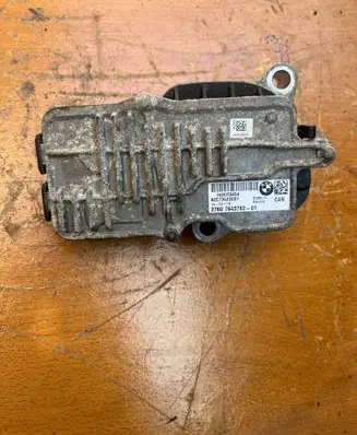 BMW X1 E84 Front gearbox reducer motor 7643762 27607643762