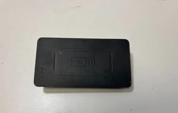 BMW i4 Wireless charging module 5A82C19 5A69590