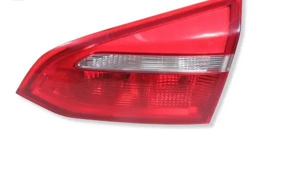 Ford Focus Rear/tail lights F1EB13A602BA
