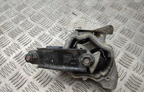 Land Rover Range Rover Evoque L538 Engine mount bracket GJ326H051AB