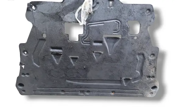 Volvo S90, V90 Engine splash shield/under tray