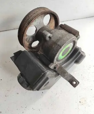 Citroen Xsara Picasso Power steering pump 9636320580