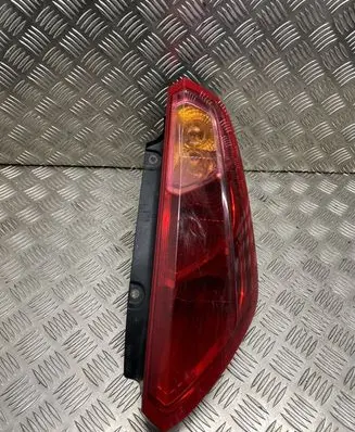 Fiat Punto (188) Rear/tail lights 27460202 51701590