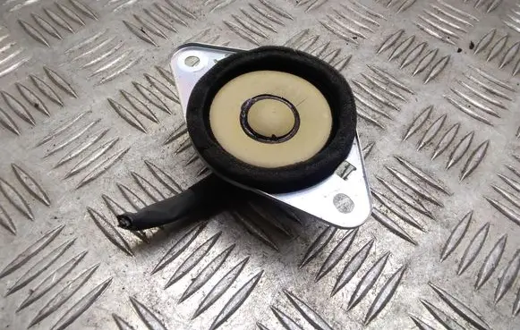 Toyota Prius (XW30) Panel speaker 8616047070
