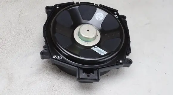 BMW X4 F26 Subwoofer speaker 9297898 430407863531 65139297898