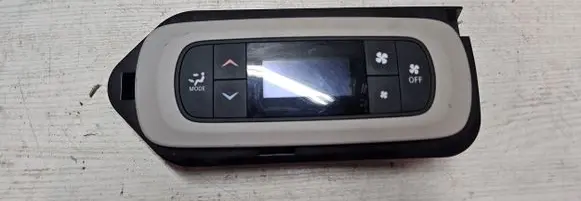 Chrysler Pacifica Climate control unit 68223336AE T134610906