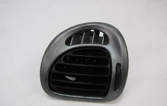 Citroen Xsara Picasso Dash center air vent grill 