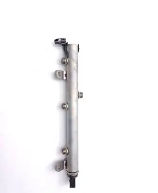 Mercedes-Benz E W212 Fuel main line pipe A6420703095 A0061537828