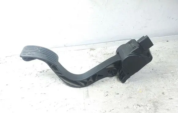 Citroen Berlingo Accelerator throttle pedal 9681990080 0280755103
