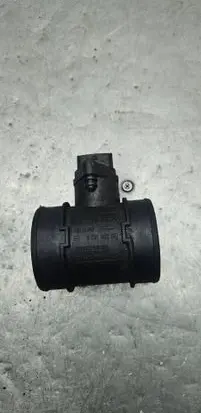 Opel Vectra B Mass air flow meter 0281002180