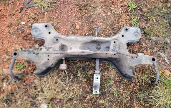 Seat Ibiza IV (6J,6P) Front subframe