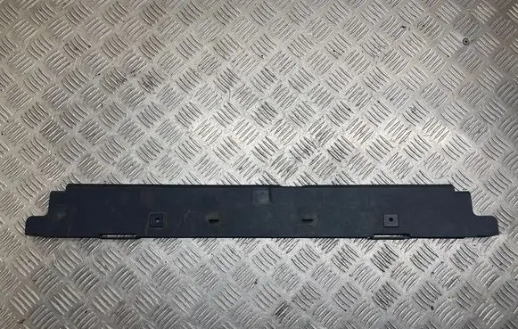 BMW 3 F30 F35 F31 Radiator trim 7600543 GF174 15272311