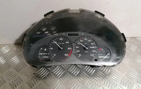 Citroen Berlingo Speedometer (instrument cluster) 9651740080 000500105
