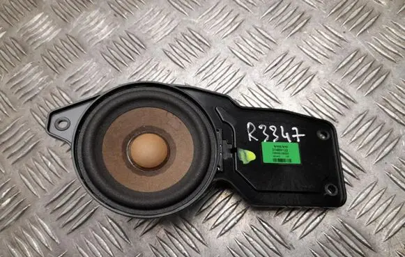 Volvo S90, V90 Front door high frequency speaker 31489122