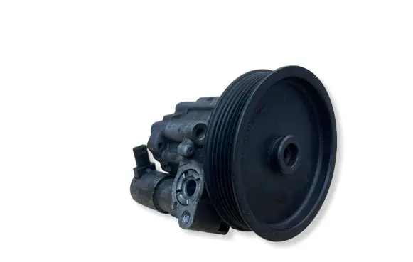 Mercedes-Benz C W204 Power steering pump A0064669201