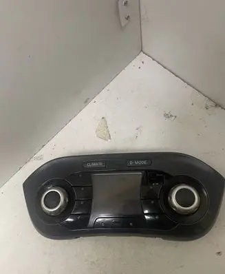 Nissan Juke I F15 Climate control unit 248451KB0A