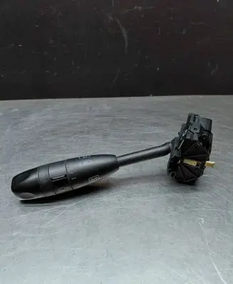 Mercedes-Benz E W211 Indicator stalk A2115400244