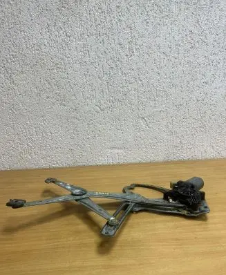 Mercedes-Benz E W210 Rear door window regulator with motor 119152 D6916