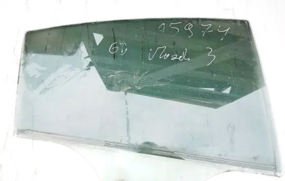 Mazda 3 I Rear door window glass