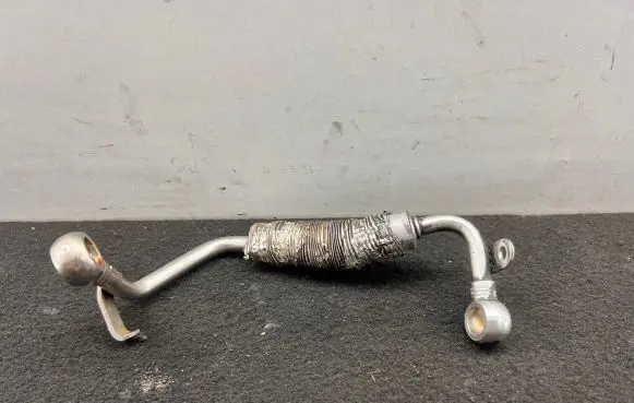 Audi A3 S3 A3 Sportback 8P Turbo turbocharger oiling pipe/hose