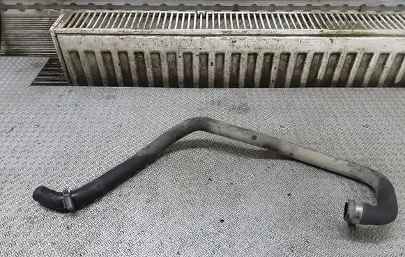 BMW 5 E39 Engine coolant pipe/hose