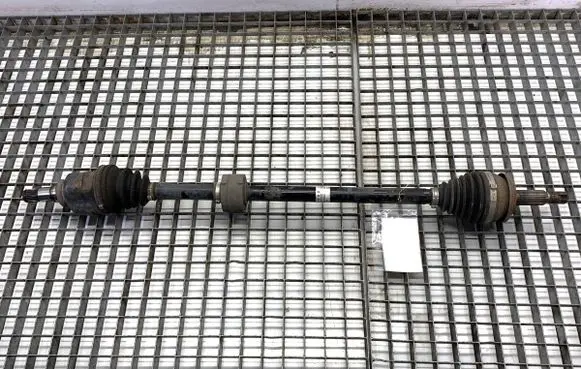 Toyota Auris E180 Front driveshaft 