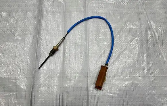 Jaguar F-Pace Exhaust gas temperature sensor HK8312B591DA