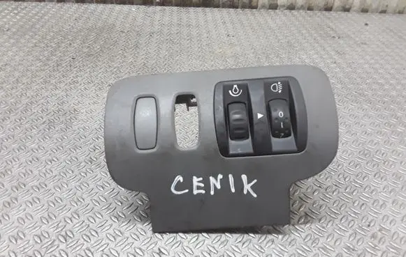 Renault Scenic II - Grand scenic II Headlight level height control switch 8200140985