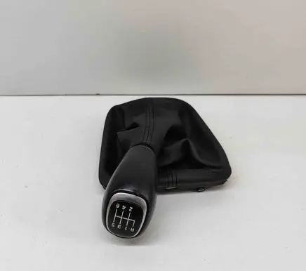 KIA Xceed Gear lever shifter trim leather/knob 84645J7000WK 43711D9100