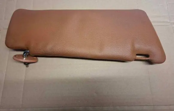 Mercedes-Benz W123 Sun visor