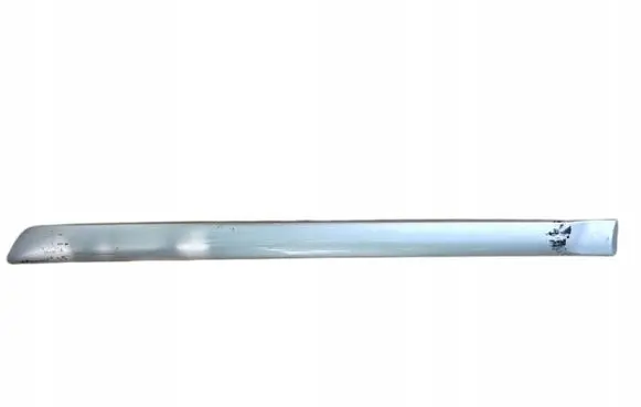 Toyota Corolla E120 E130 Rear door trim (molding) 7574213170