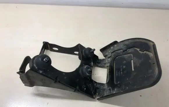 Volkswagen Sharan ABS pump bracket 7M3947565A