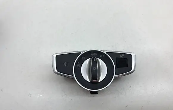 Mercedes-Benz C W205 Light switch A2059051810 10132806