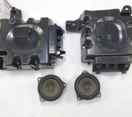 Mini Paceman (R61) Front door speaker