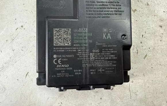 Chevrolet Camaro Keyless (KESSY) go control unit/module 13518838 793186748 821980000000X