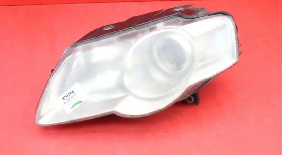 Volkswagen PASSAT B6 Headlight/headlamp 3C0941005Q